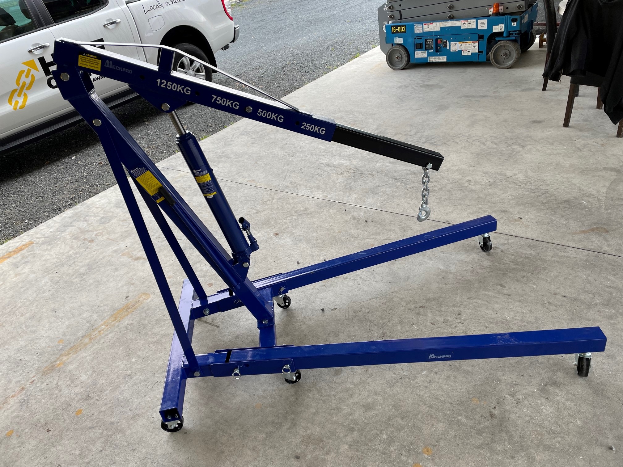 Mechpro Engine Lift (1250kg) Hire Centre Te Awamutu